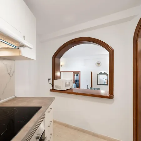 Flores 1g Apartman *